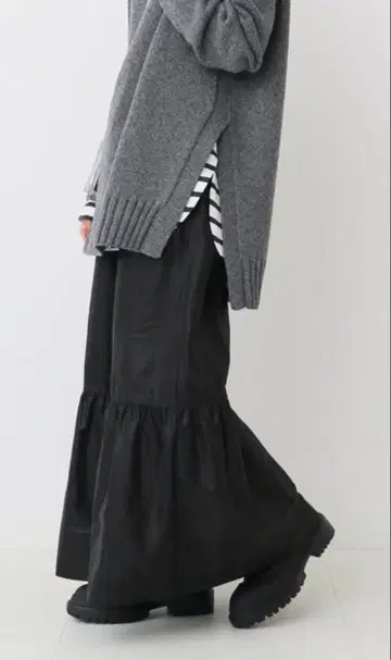 Spick & Span 글로시 타프타 캉캉 스커트 택 포함 새상품