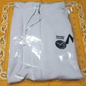 Snow Man ON 음고지신 후드티