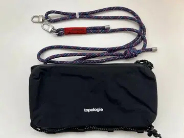 [ 미사용 새상품 ] topologie 보틀 사코슈 ( 스트랩 포함 )