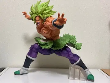 제일복권 드래곤볼 BACK TO FILM A상 브로리 피규어