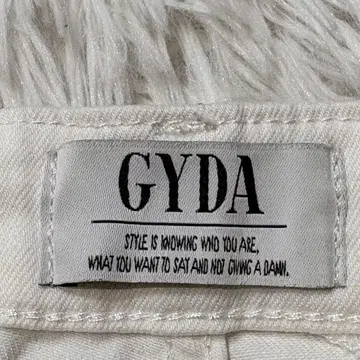 GYDA 화이트 스키니 데님