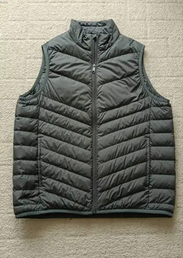 Regent House 그레이 다운 베스트