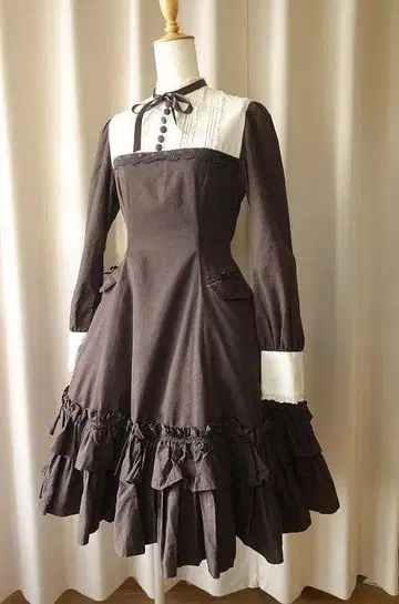 Mary Magdalene 클래시컬한 원피스