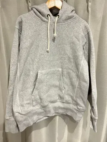 Champion 후드 부착 트레이닝복