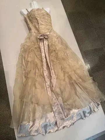 새상품급 연주회 파티 무대 컬러 샴페인 골드 볼륨 오간자 롱