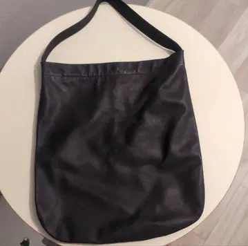 SLOW&CO 블랙 원 숄더백 CB 858S45P