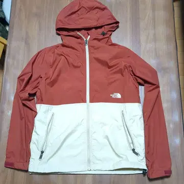 새상품급 The North Face 마운틴 후드티 빨간색 베이지