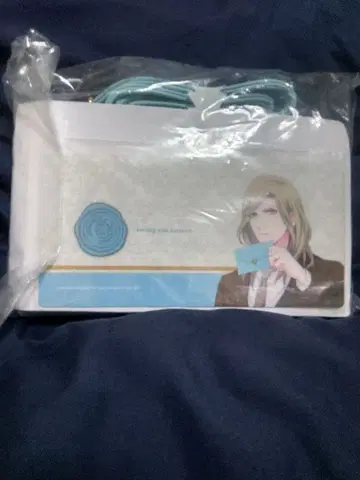 우타프리 Shining Memory 숄더 파우치 [카뮈] 미사용 새상품