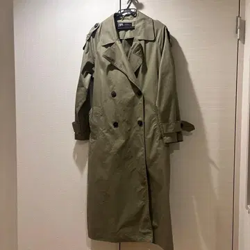ZARA 트렌치코트
