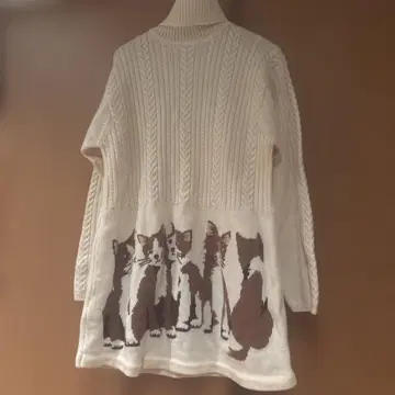 QUEEN KERRY 고양이 패턴 디자인 니트 스웨터