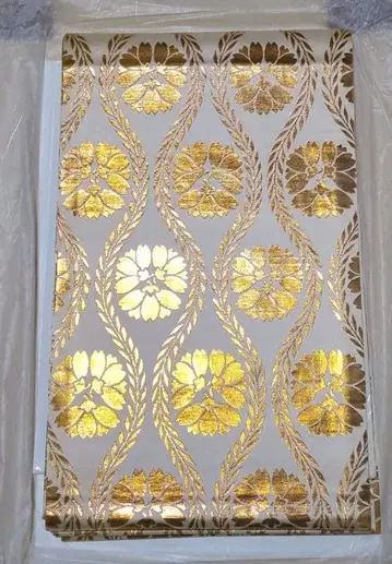 고급 후쿠로 오비 화이트 베이스 금 벚꽃 전 통 패턴 화류류