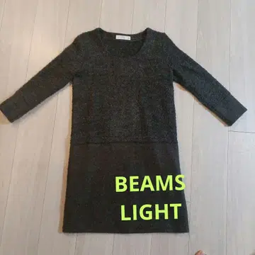 BEAMS LIGHT 다크 그레이 니트 원피스