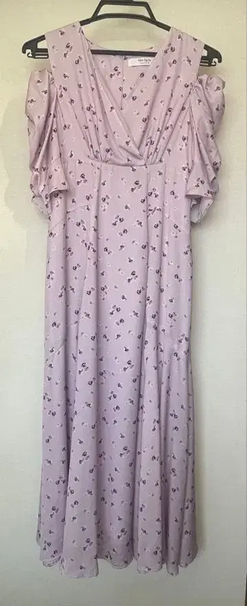 Her lip to Marguerite 오픈 숄더 S