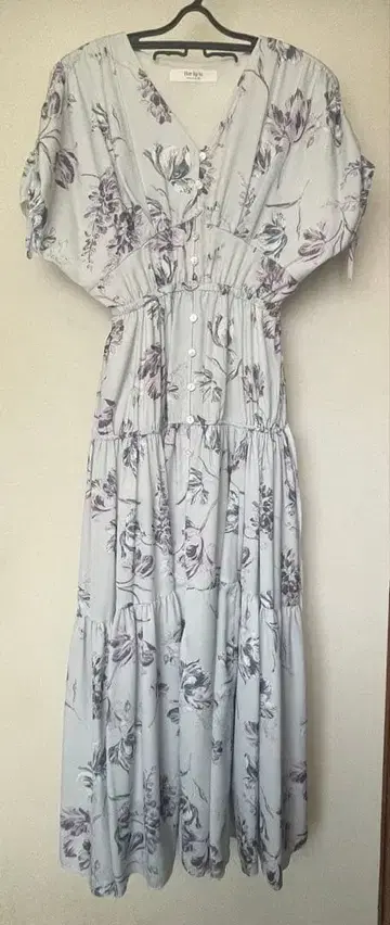 Her lip to Full Of Love Long Dress M