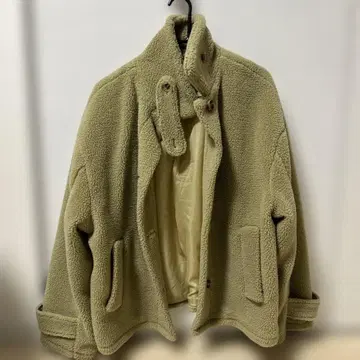 올리브 그린 보아 자켓 M 사이즈