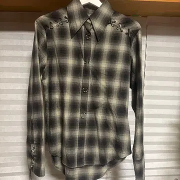 prankproject 그레이 계열 체크 긴팔 셔츠 바디피어싱