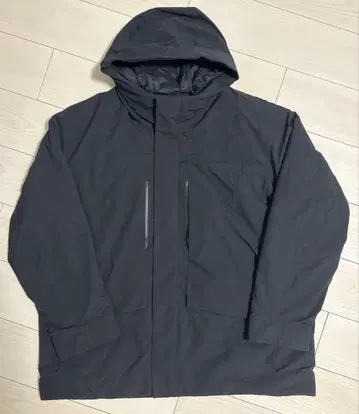 유니클로 하이브리드 다운 오버사이즈 파카