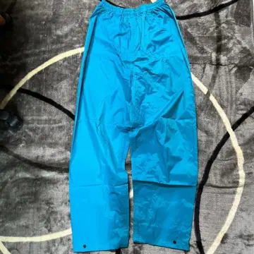 에메랄드 그린 레인 팬츠 LL