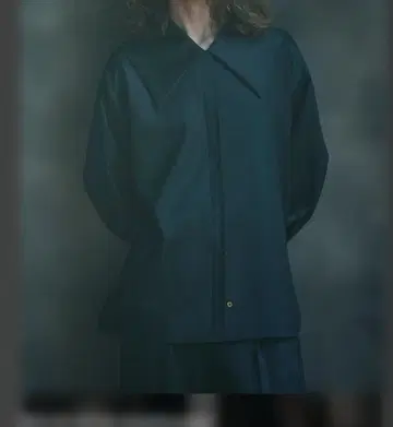 1er arrondissement 울 블라우스