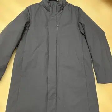 유니클로 하이브리드 다운 코트 네이비 남성용 사이즈 L 새상품급