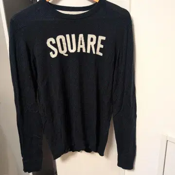 Request SQUARE 니트 스웨터 네이비