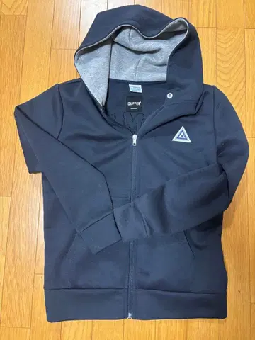 다퍼 오브 세인트 조지 챔피온 후드티