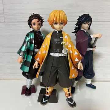 귀멸의 칼날 탄지로 기유 젠이츠 피규어