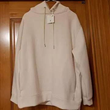 에크루 후드 부착 후드티 프리 사이즈
