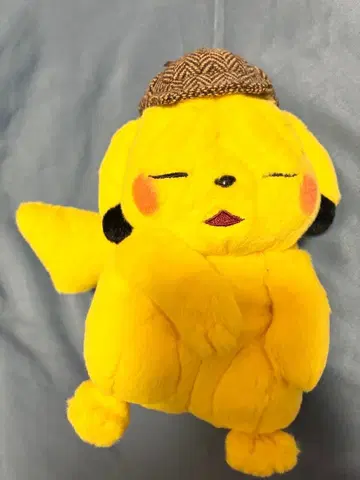 명탐정 피카츄 주름 봉제 인형