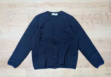 UNIVERSAL PRODUCTS 네이비 이너 다운 1LDK