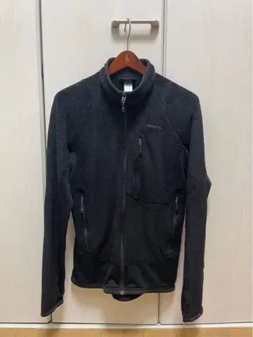 파타고니아 R2 플리스 블랙