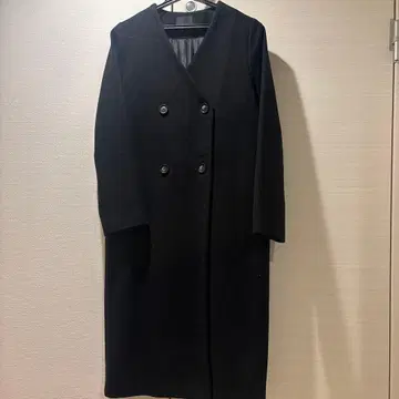 KBF 블랙 롱 코트