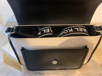 MICHAEL KORS 숄더백 블랙/화이트