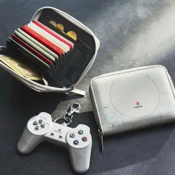 MonoMaster 11월호 증간 초대 플레이스테이션 지갑 & 키링