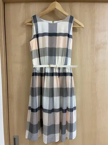 BLUE LABEL 슬리브리스 원피스 36