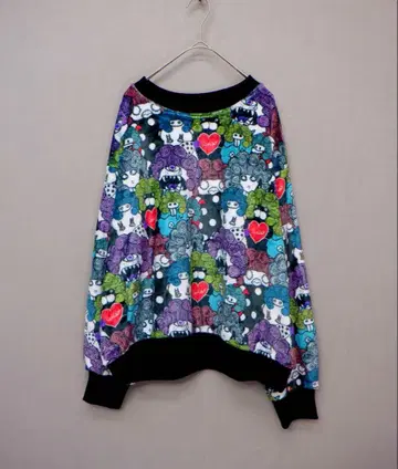 스칼라 143714: 캐릭터 패턴 플란넬 풀오버