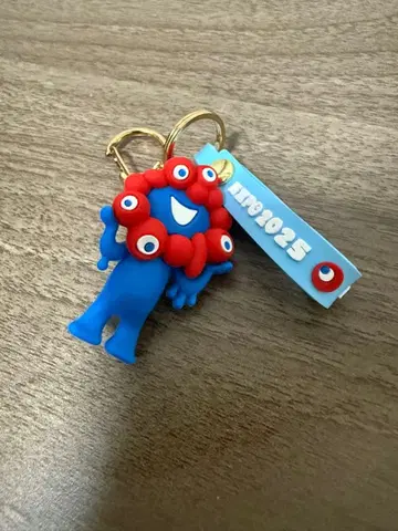 미야쿠미야쿠 키링