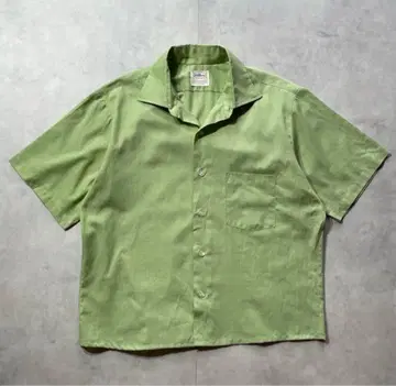 70s 타운크래프트 짧은 기장 박스 실루엣 반팔 셔츠