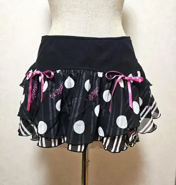 [택 포함 새상품] MARS 도트 무늬 프릴 미니 스커트