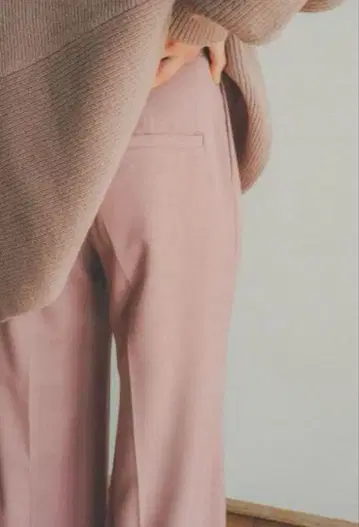 CLANE -SEMI WIDE TUCK PANTS-