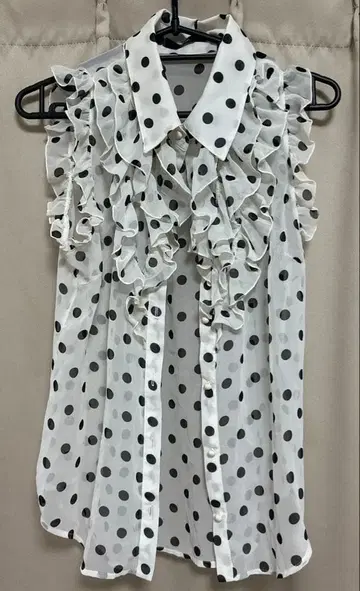 DURAS 물방울 패턴 프릴 슬리브리스 셔츠