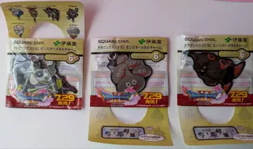 드래곤 퀘스트 XI 몬스터 메탈 참 (골드 팩)