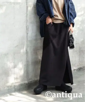 antiqua 스트레이트 스커트 블랙 레귤러