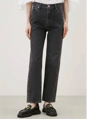 Mila Owen 사선 디자인 스트레이트 데님 팬츠