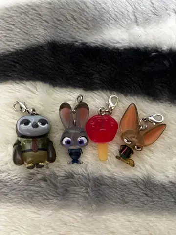 주토피아 메지루시 액세서리 4개 세트