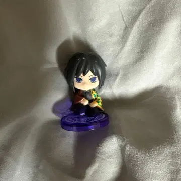 귀멸의 칼날 토미오카 기유 미니 피규어