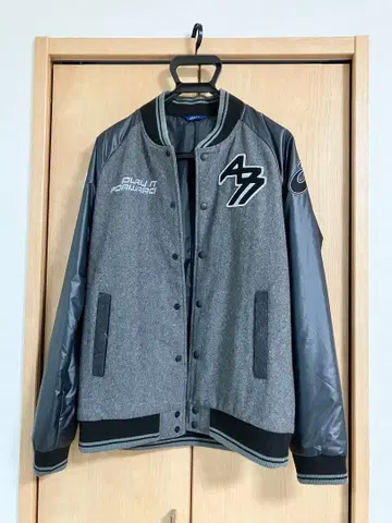 asics XAW36K 바시티 자켓 그레이/블랙 남성용 L 사이즈