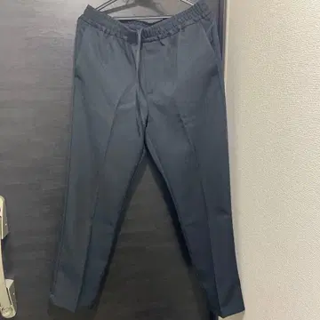 다크 그레이 슬랙스 M 사이즈