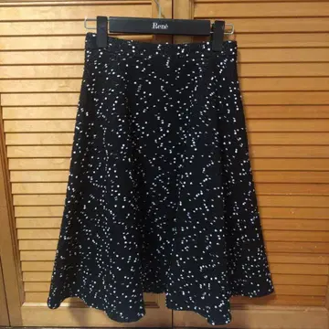 르네 플레어 스커트 6134230 블랙 도트