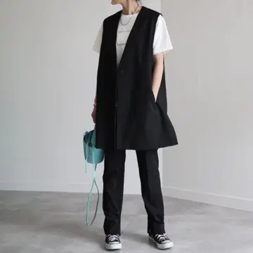 집소피아 gypsohila 롱베스트 Long Gillet 네이비